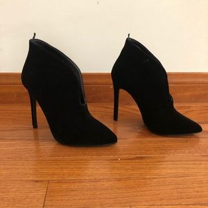 Brand new Black Velvet Heel Booties